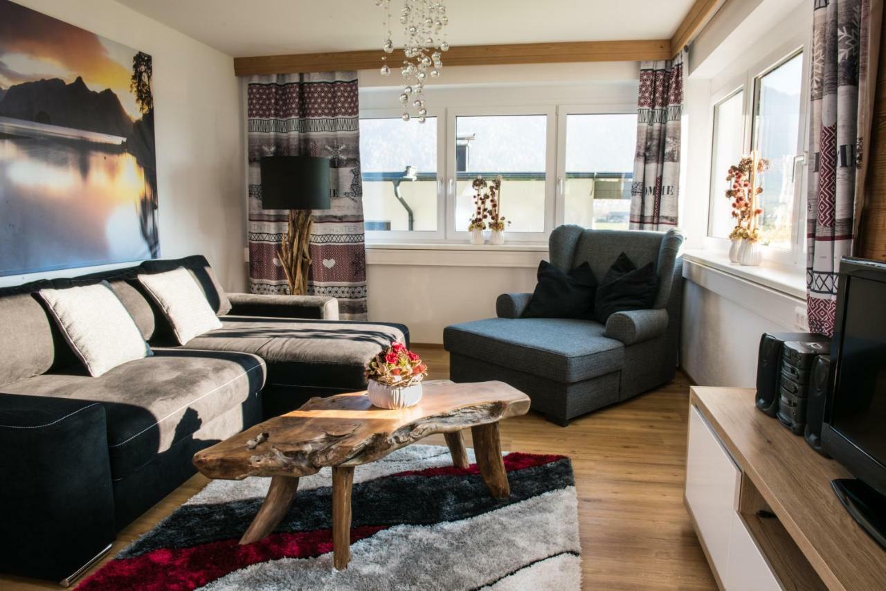 Ferienwohnung Zillertal Bacher 쉴리테르스 외부 사진