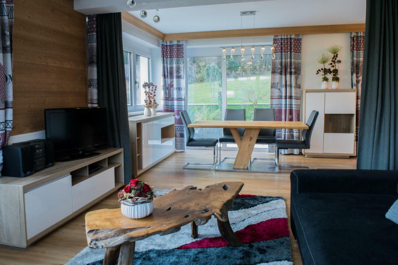 Ferienwohnung Zillertal Bacher 쉴리테르스 외부 사진